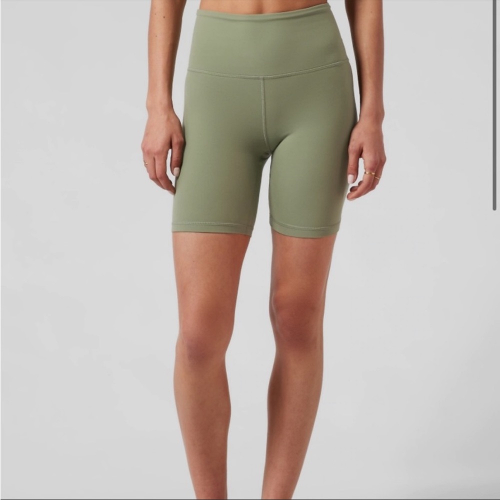 Athleta 7” Ultra High Rise Elation Short
